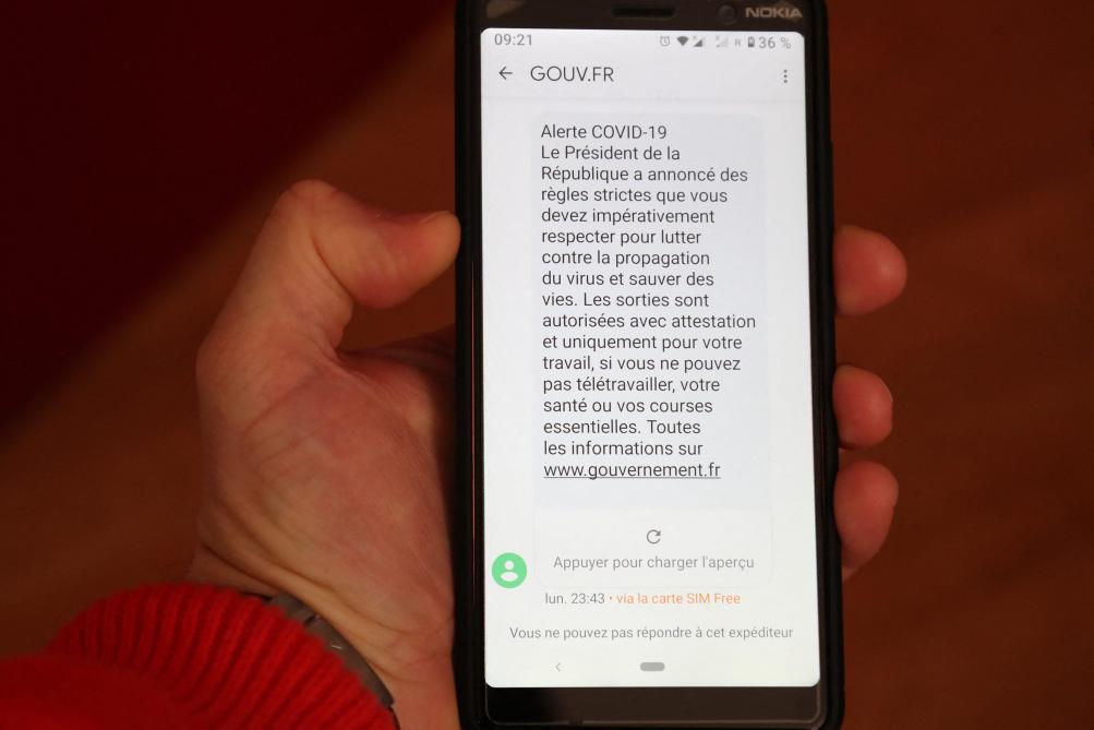 Confinement Vous Avez Recu Un Sms Du Gouvernement C Est Bien Un Message Officiel Confinement Vous Avez Recu Un Sms Du Gouvernement C Est Bien Un Message Officiel