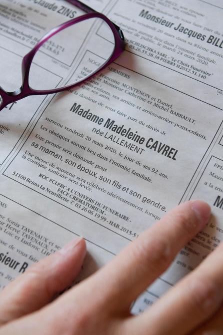 Pourquoi Les Avis D Obseques Precisent Qu Elles Sont Celebrees En Toute Intimite