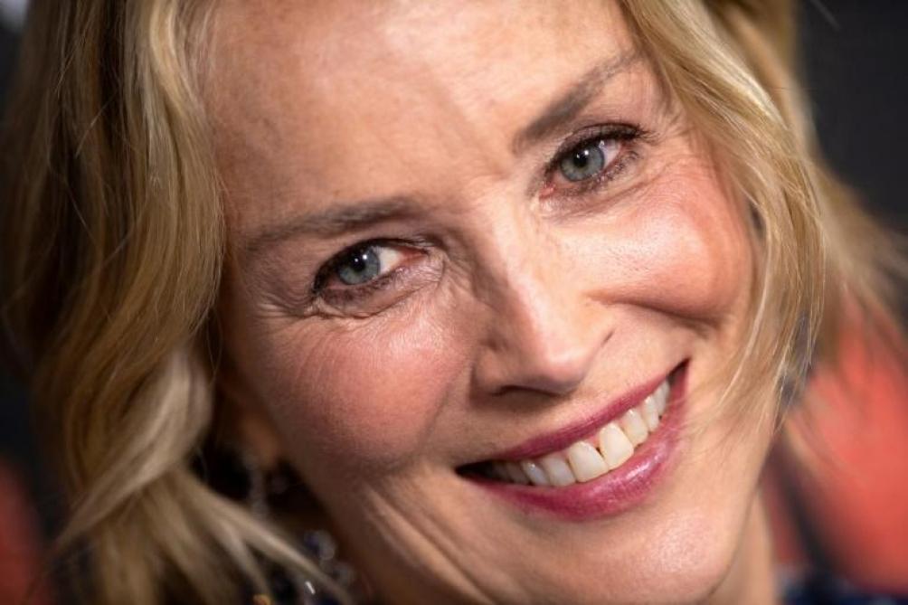 VIDÉO. Coronavirus: le message de soutien de Sharon Stone ...