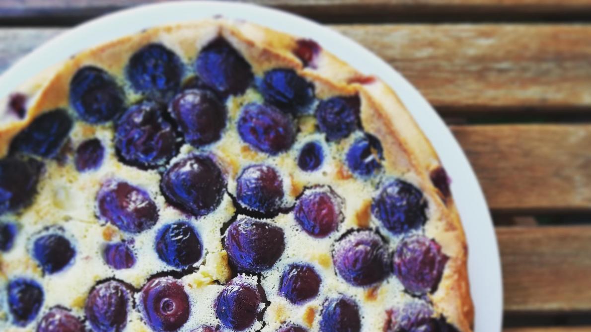 Cuisiner Quand On Est Confine La Recette Du Clafoutis Aux Cerises