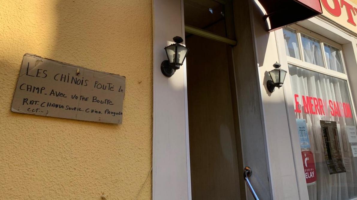 Un Tag Raciste Devant Le Restaurant Vietnamien De Mery Sur Seine Le Proprietaire Repond Avec Humour
