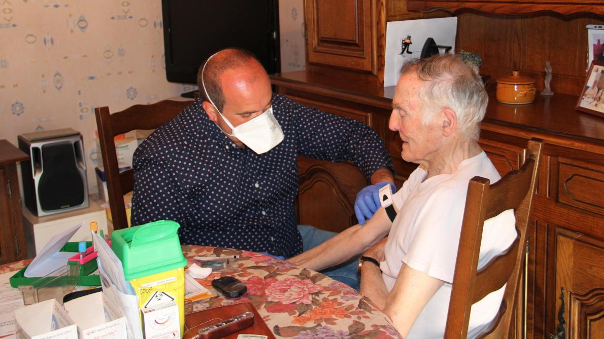 Infirmier Liberal Un Lien Vital Pour Les Malades Reportage