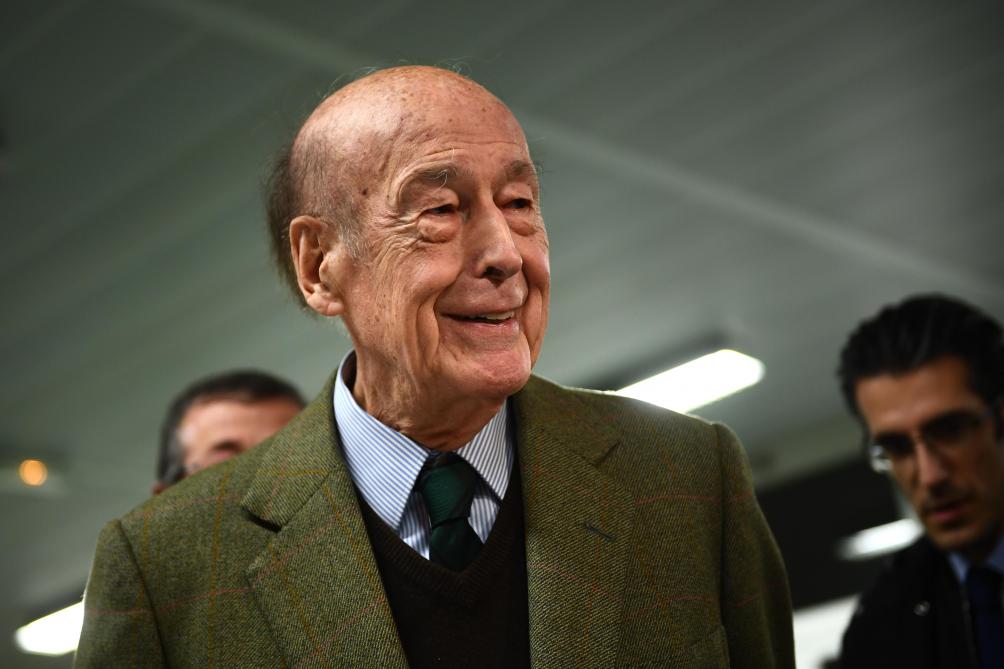 Valery Giscard D Estaing Accuse D Agression Sexuelle Une Enquete Ouverte A Paris