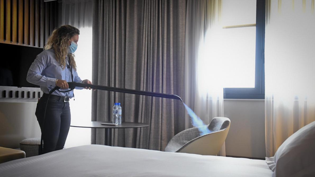 Coronavirus Les Hotels De La Region Sortent De Leur Sommeil