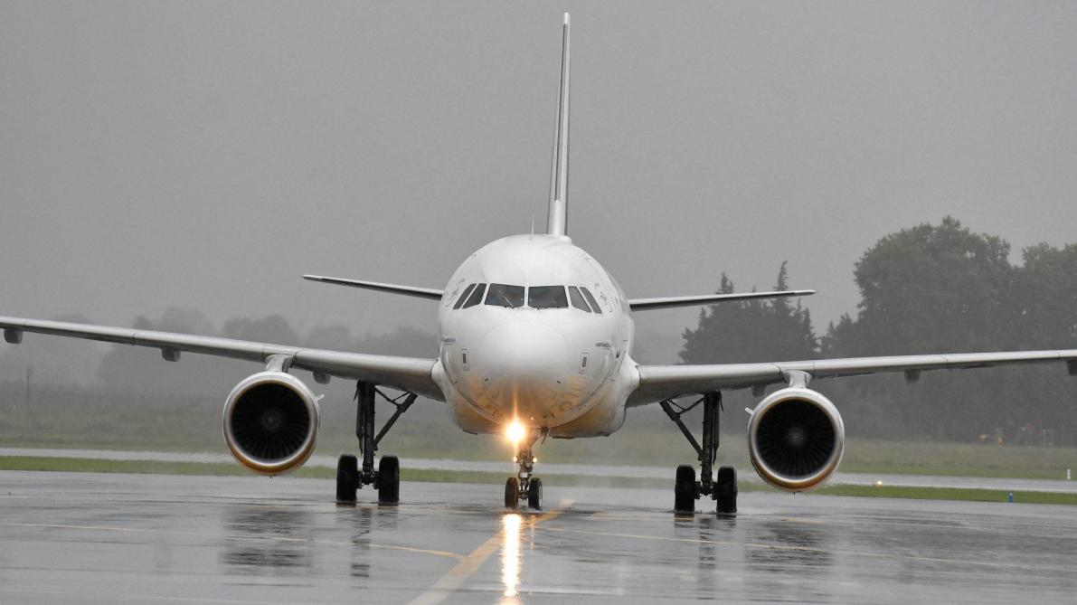 Voyages Annules Remboursement Ou Bons D Achat La Commission Europeenne Veut Laisser Le Choix Aux Consommateurs