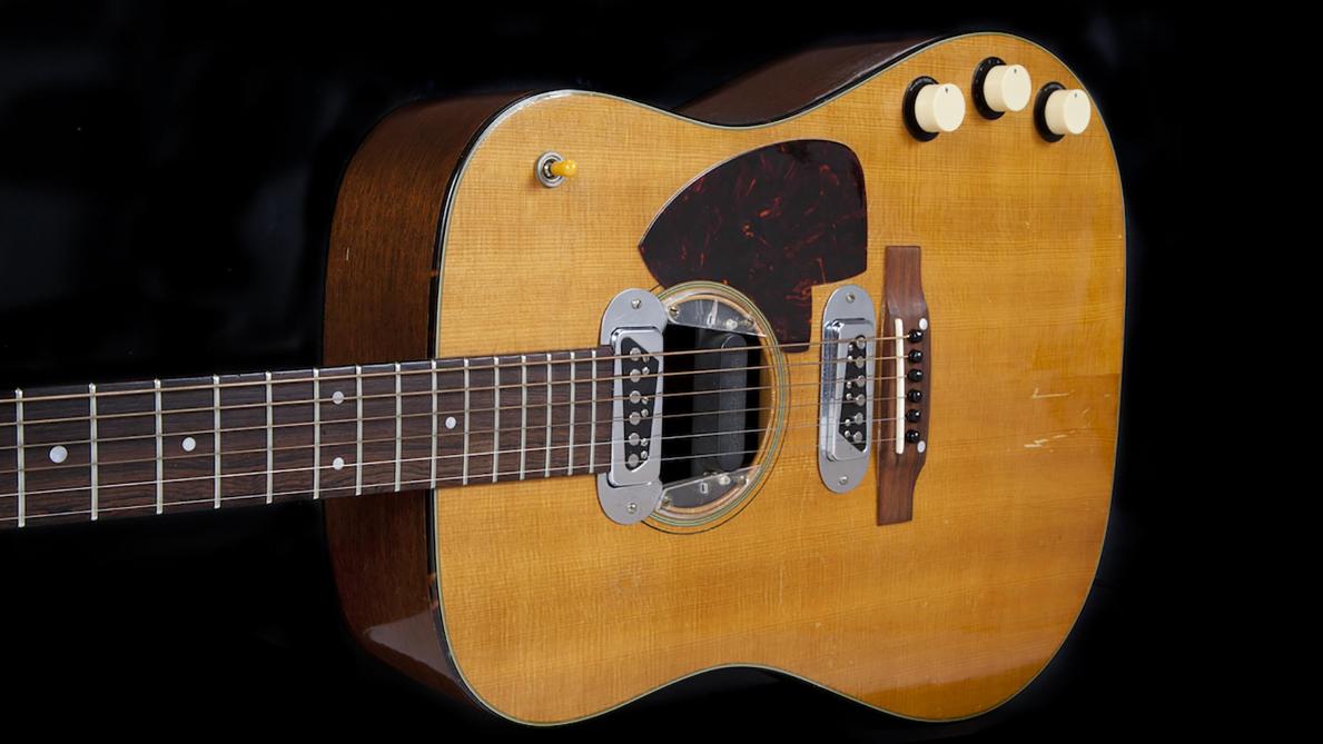 Kurt Cobain : sa guitare mise aux enchères pour un million de dollars Kurt Cobain : sa guitare mise aux enchères pour un million de dollars