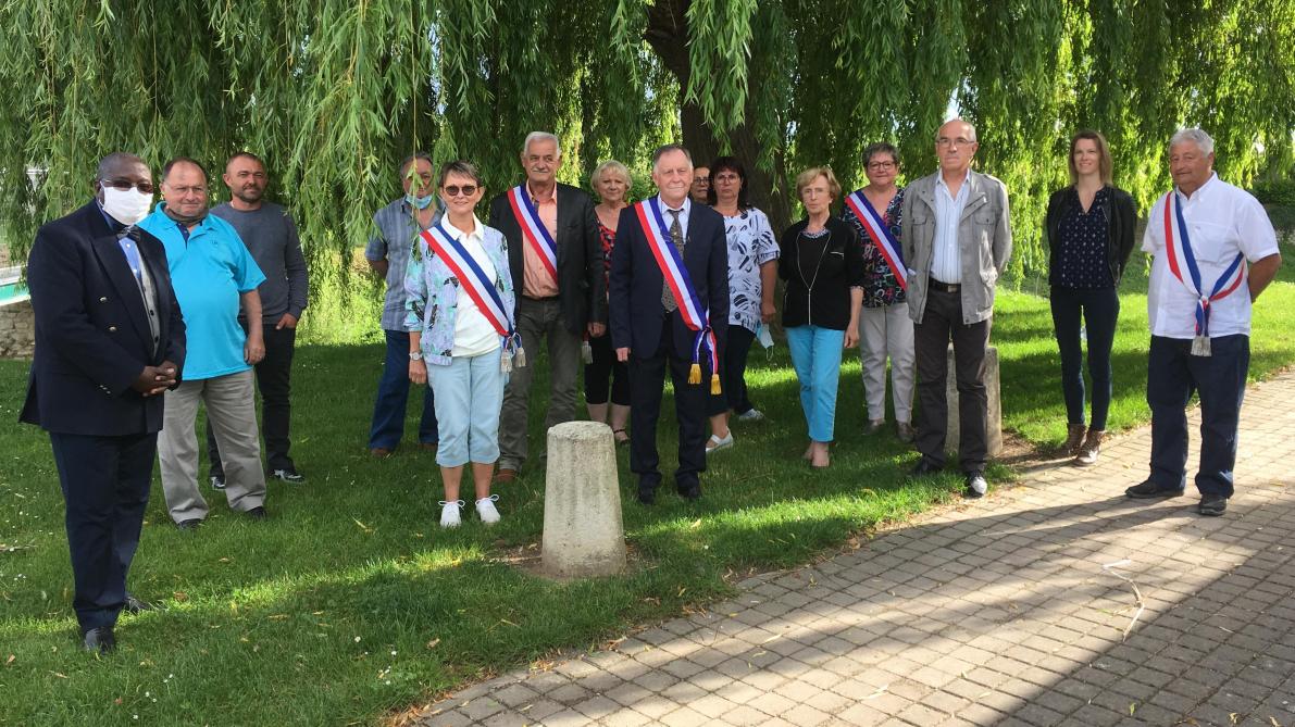 Denis Desmares élu premier magistrat de PontsurSeine