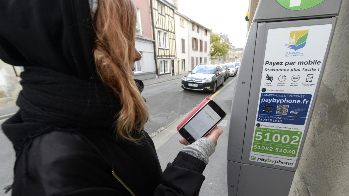 Nouvelle Piscine Chalons En Champagne Il Faudra De Nouveau Payer Le Stationnement Le 2 Juin A Chalons En