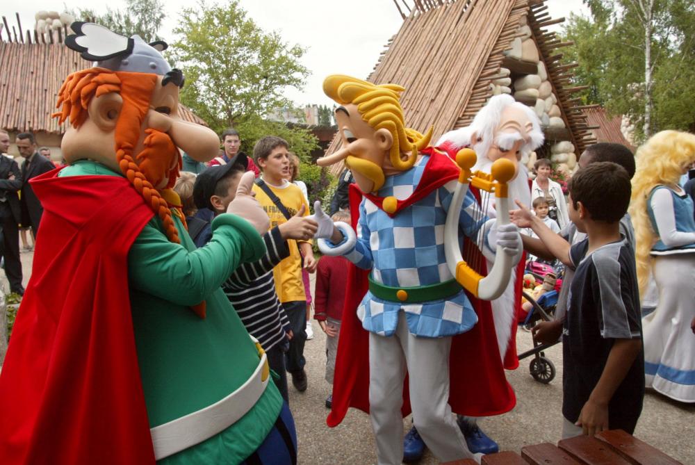 Le Parc Asterix Va Ouvrir Le 15 Juin