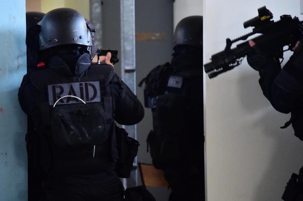 Violences A Dijon Interpellations Au Sein De La Communaute Tchetchene Dans Plusieurs Villes De France