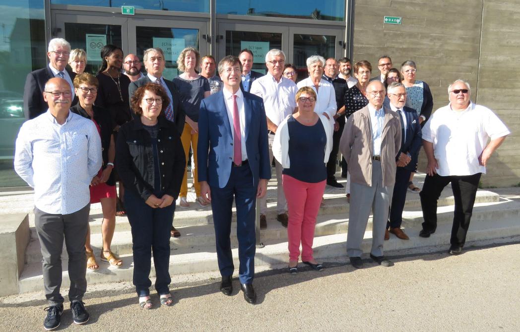 la photo officielle du nouveau conseil communautaire à Romilly