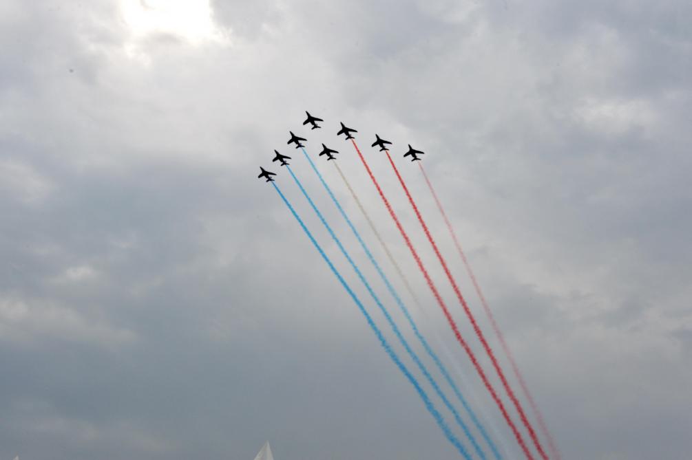Video On Vous Montre La Patrouille De France Survolant Le Chu De