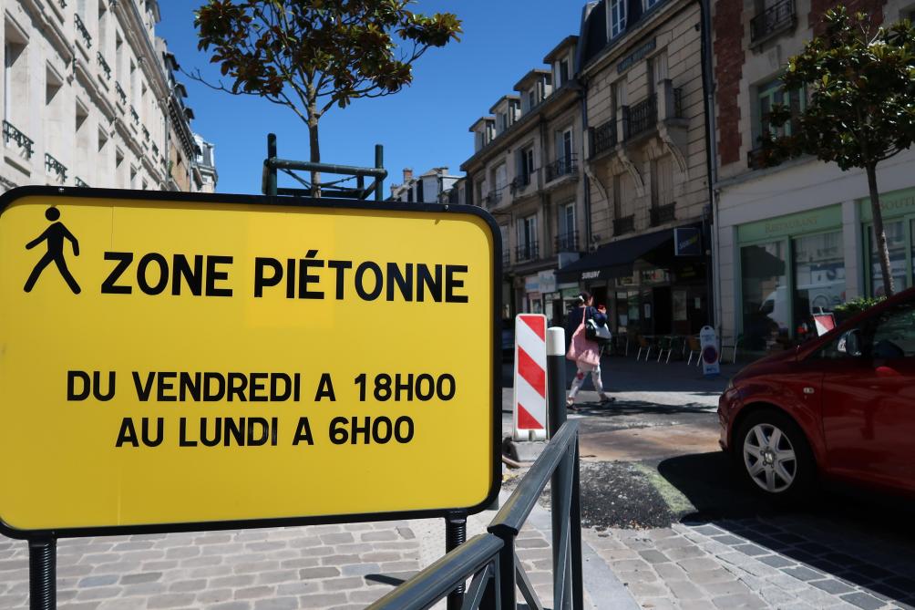 Pour Certains Commercants Soissonnais La Pietonnisation Ne