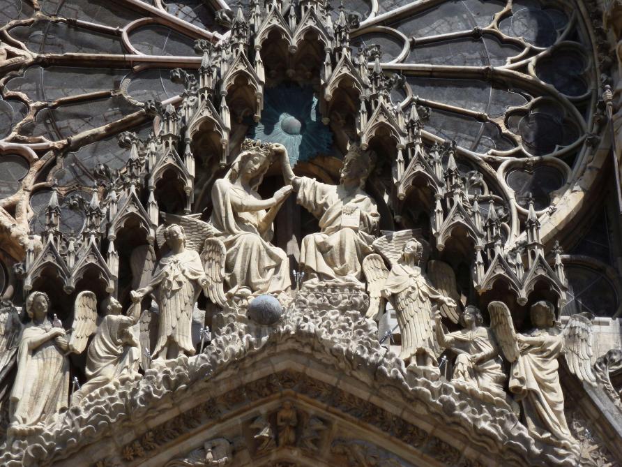 Histoires Insolites Autour De La Cathedrale De Reims La Legende Du Boulet De Canon Histoires Insolites Autour De La Cathedrale De Reims La Legende Du Boulet De Canon