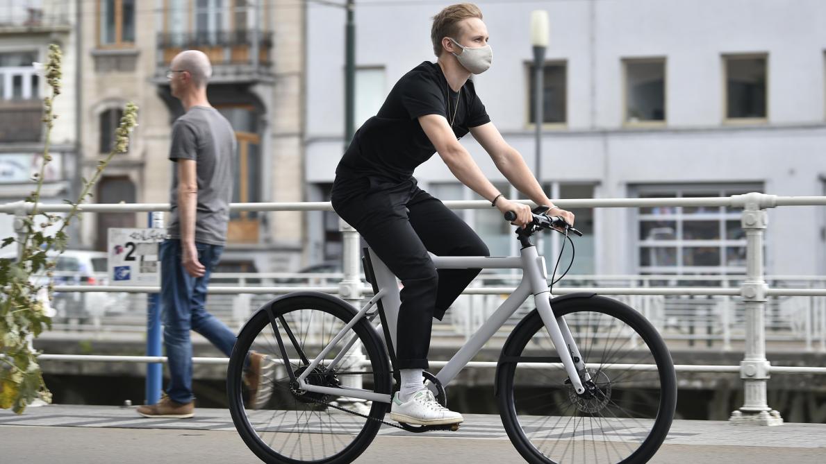 Retropedalage A Bruxelles Les Cyclistes Pourront Finalement Rouler Sans Masque