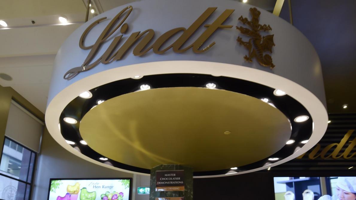 Une Pluie De Chocolat Tombe Sur Une Ville Suisse Apres Un Probleme Technique Dans Une Usine Lindt