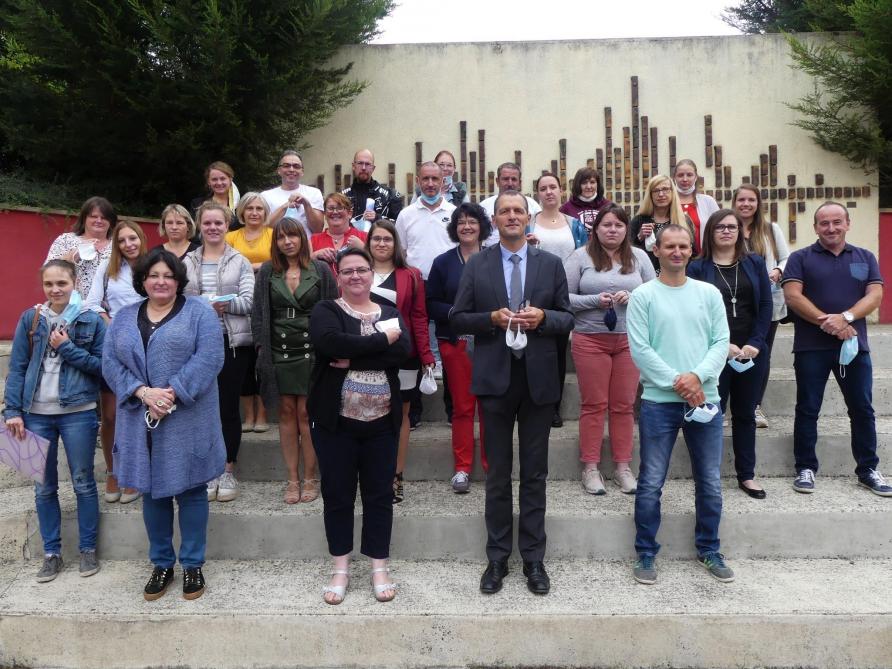 Une Equipe Renouvelee Au College De Rozoy Sur Serre