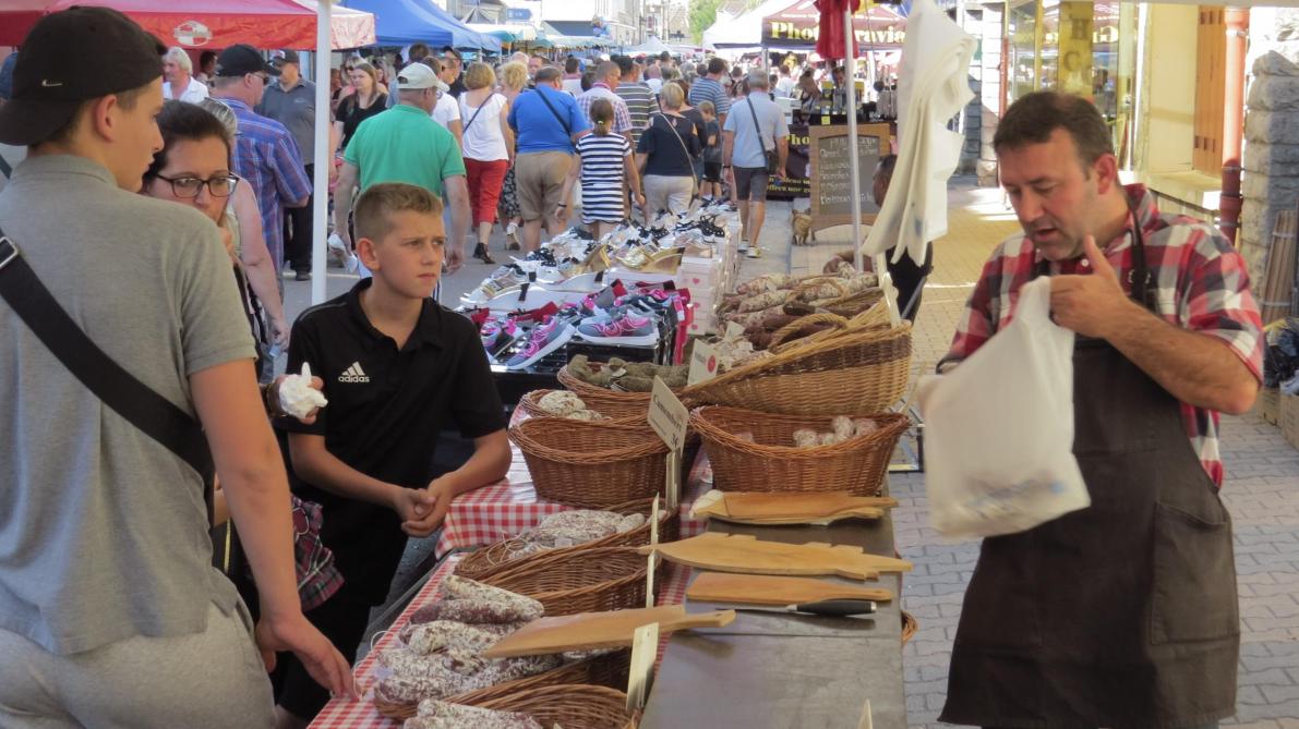 Foire A La Choucroute Brienne Le Chateau 2022 À Brienne-le-Château, le marché gastronomique se dessine - Journal L'Est  Éclair