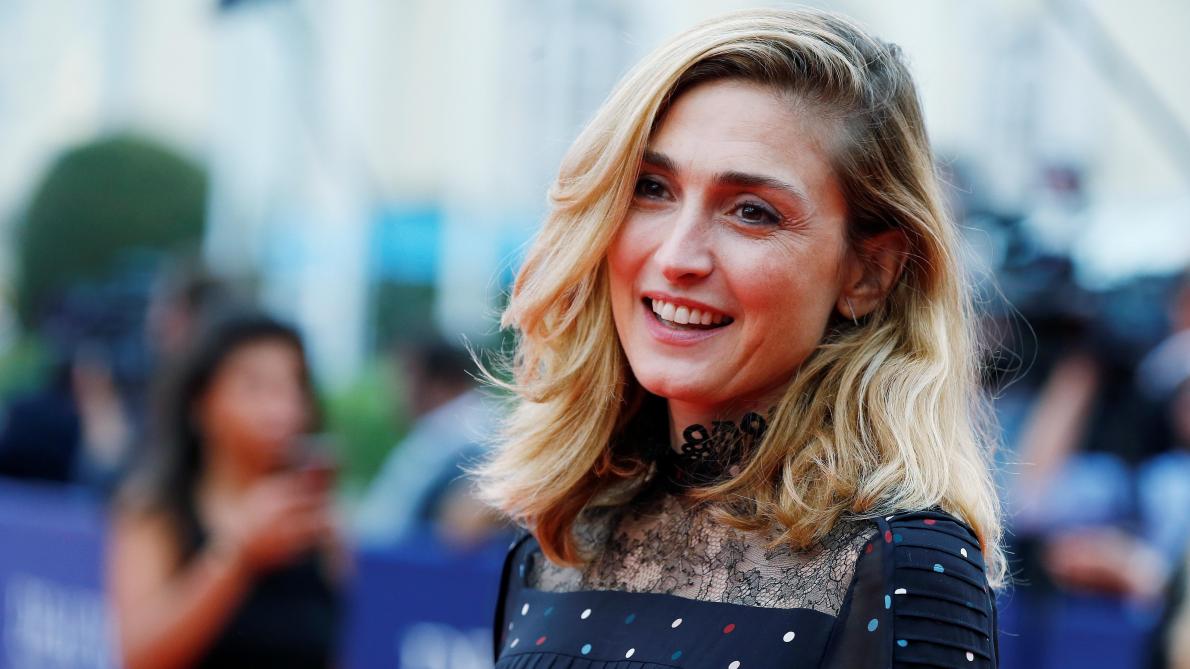 Julie Gayet Presente Son Documentaire Les Joueuses A Reims