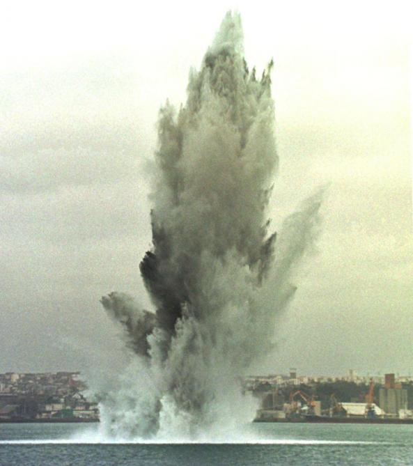 Une Bombe De Pres D Une Tonne Explose Ce Mardi A Brest