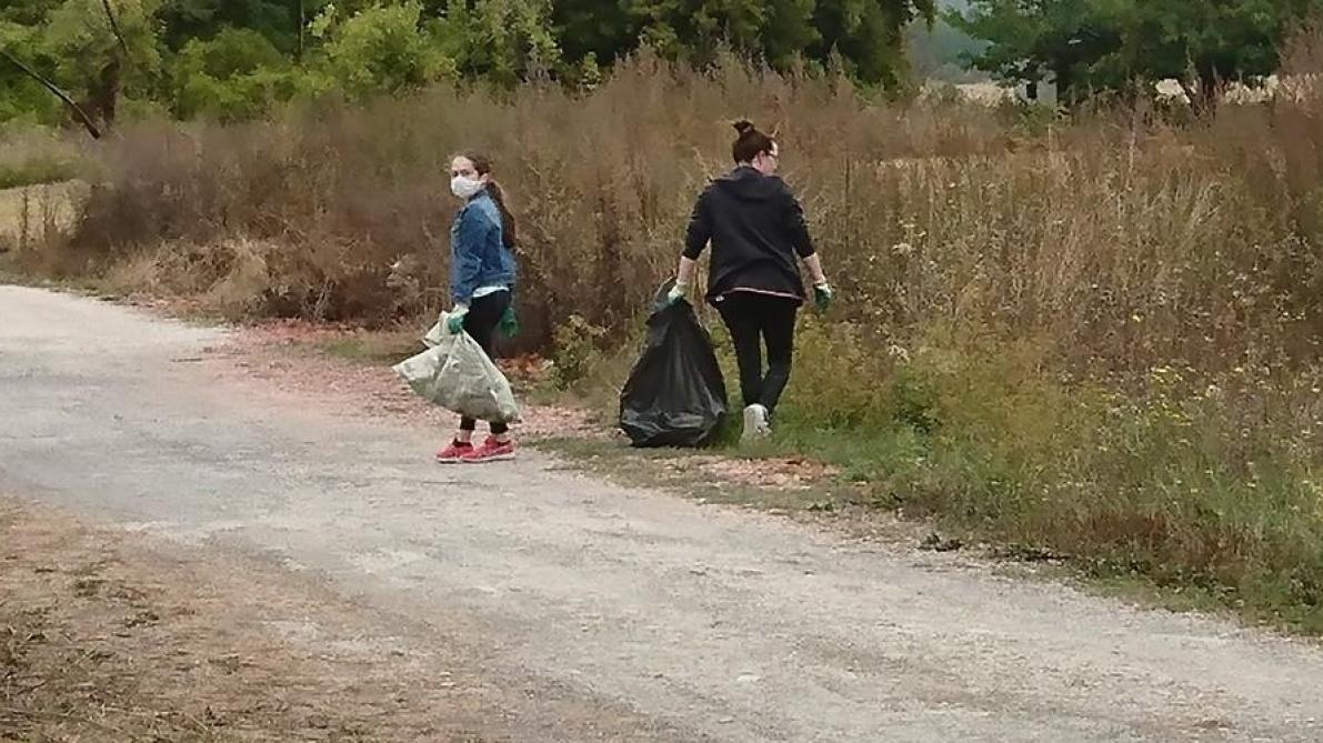 Operation Ramassage De Dechets Au Quartier De La Villa A Epernay