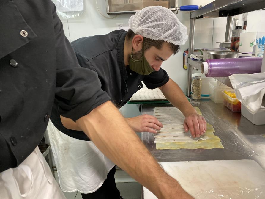 Photos Dans Les Coulisses De La Brigade Du Carillon Gourmand De Chalons En Champagne