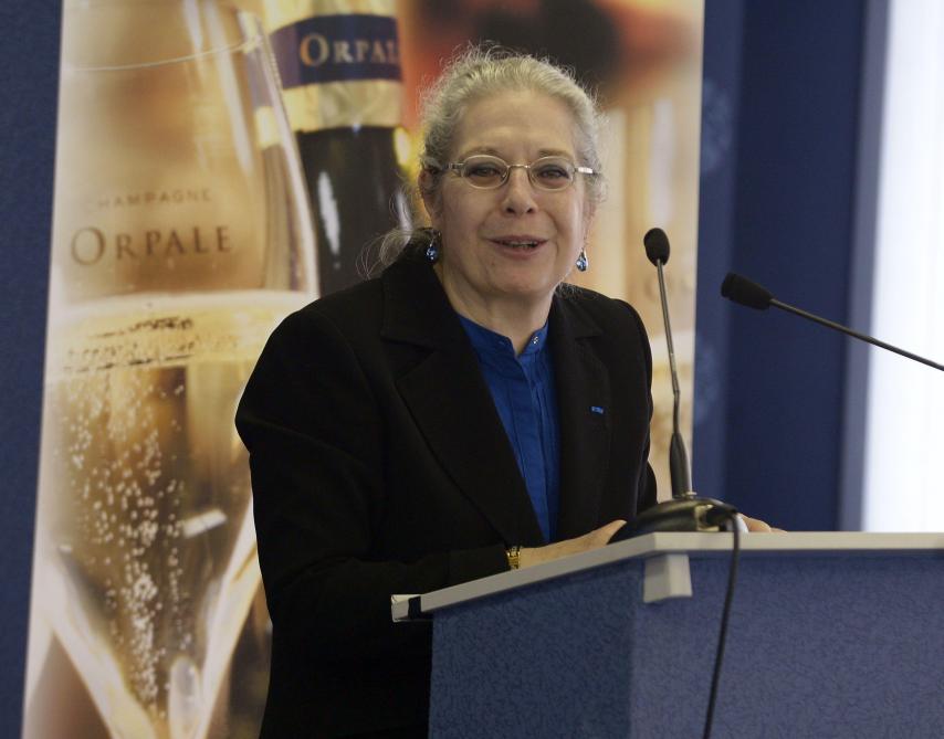 La Sous Prefete D Epernay Odile Bureau Nommee En Moselle