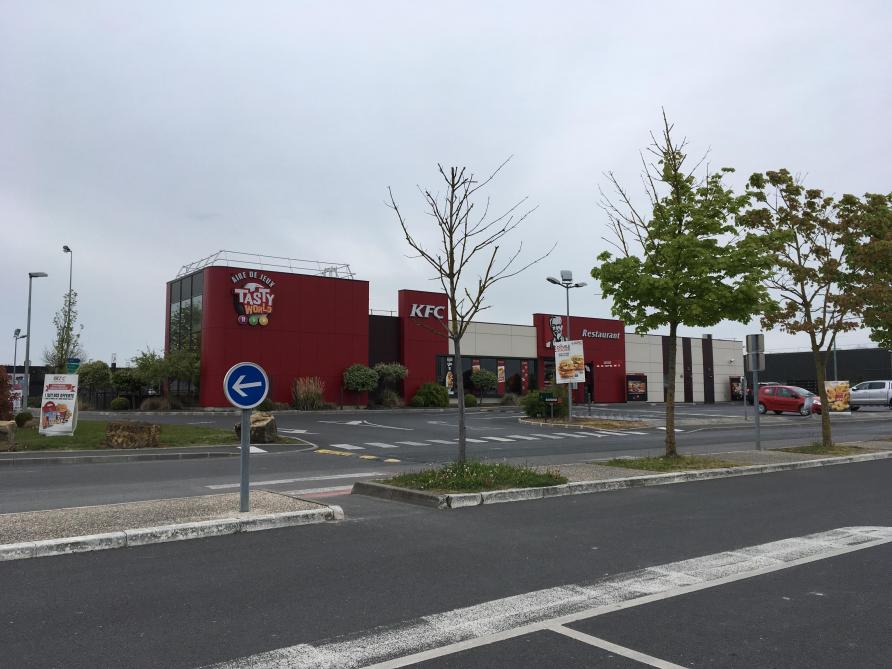 A Reims Et Chalons En Champagne Le Voleur Avait Faim Du Tiroir Caisse Des Restaurants Kfc