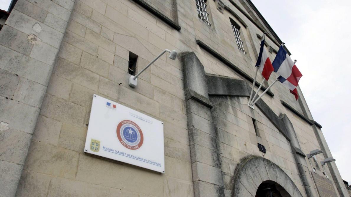 Un Detenu S Evade Devant Les Cameras En Panne L Express