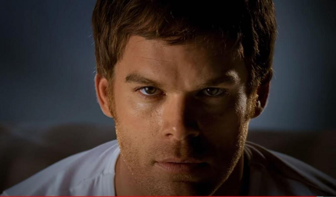 Après huit ans d’arrêt la série Dexter revient pour une neuvième saison inédite