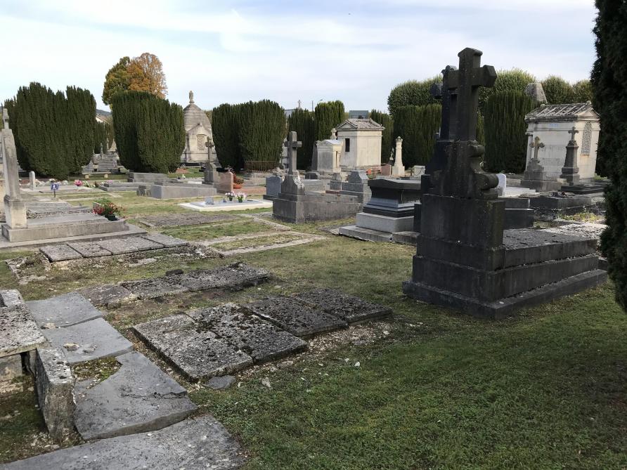 Tout Savoir Sur Les Cimetieres D Epernay