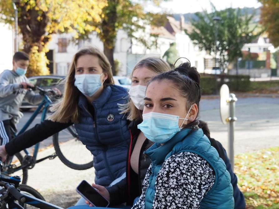 port du masque obligatoire l information a du mal a passer autour d epernay