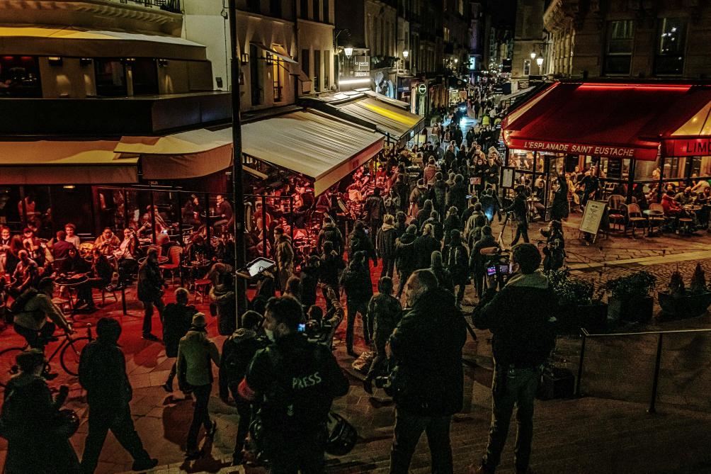 Covid-19 : Manifestations anti-confinement à Paris et dans plusieurs autres villes