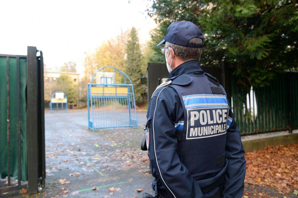 Des Patrouilles Jusqu A 22 Heures Pour La Police Municipale De Charleville Mezieres Des Patrouilles Jusqu A 22 Heures Pour La Police Municipale De Charleville Mezieres