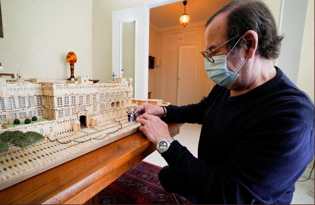 Le Palais Princier De Monaco En 32 500 Allumettes