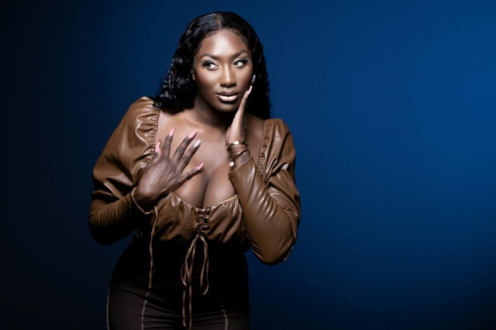 Aya Nakamura La Pop Queen De Tous Les Records Après des débuts remarqués sur les réseaux sociaux et de nombreuses collaborations. aya nakamura la pop queen de tous les