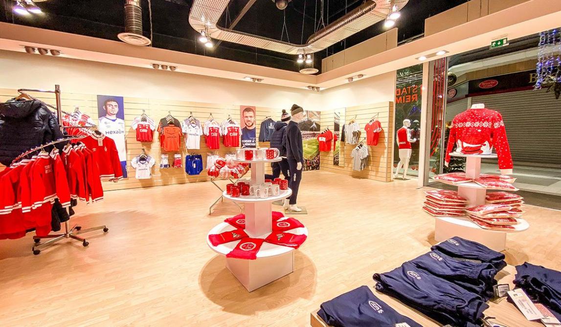 Le Stade de Reims ouvre une boutique de Noël éphémère