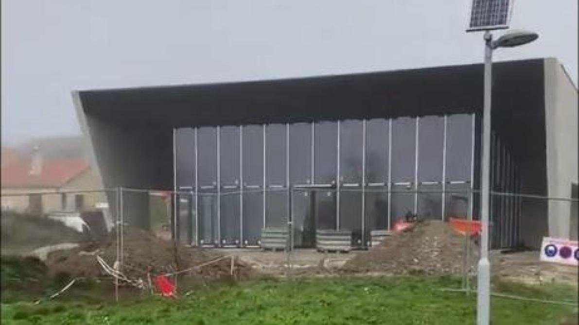 Les travaux du club house du Rethel Sportif Football avancent