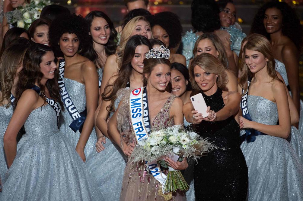 Qui Est Amandine Petit La Nouvelle Miss France