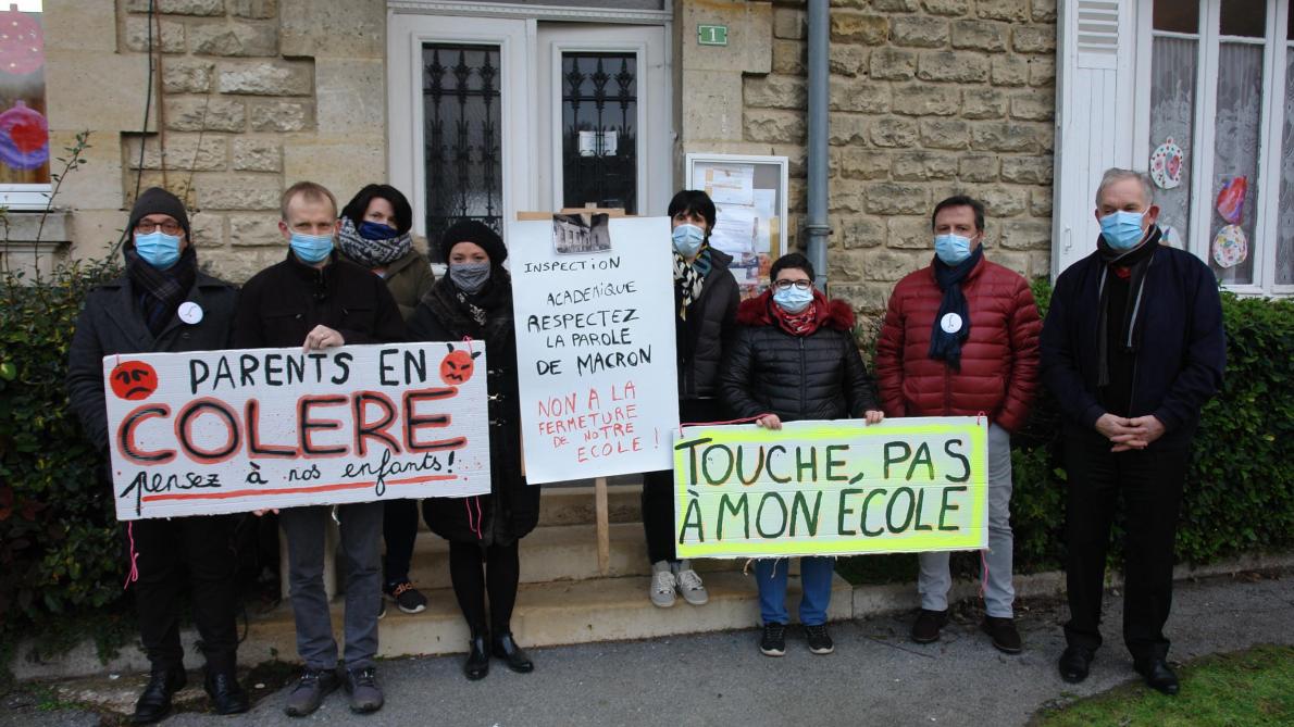 Ils S Opposent A La Fermeture De L Ecole De Leuilly Sous Coucy