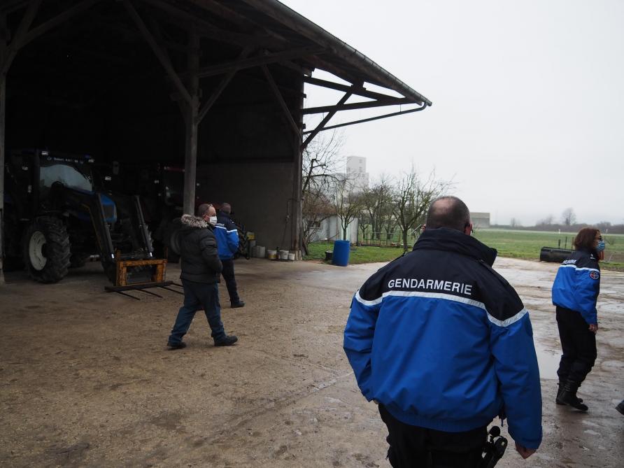 Les gendarmes proposent aussi de se rendre directement sur l’exploitation pour vérifier les faiblesses de sécurité. Ils sont formés spécifiquement.