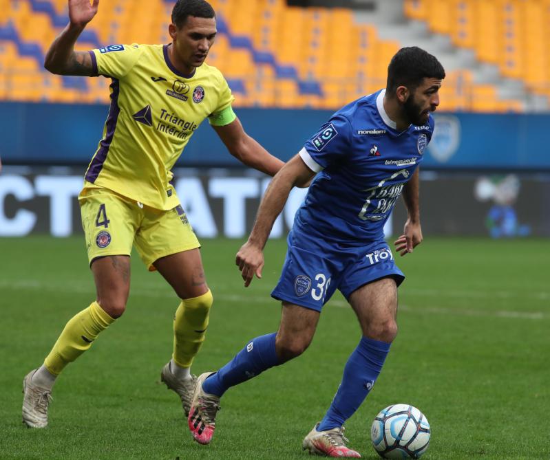 Les ESSENTIELS du MATIN déneigement dans l’Aube. Variants et Grand