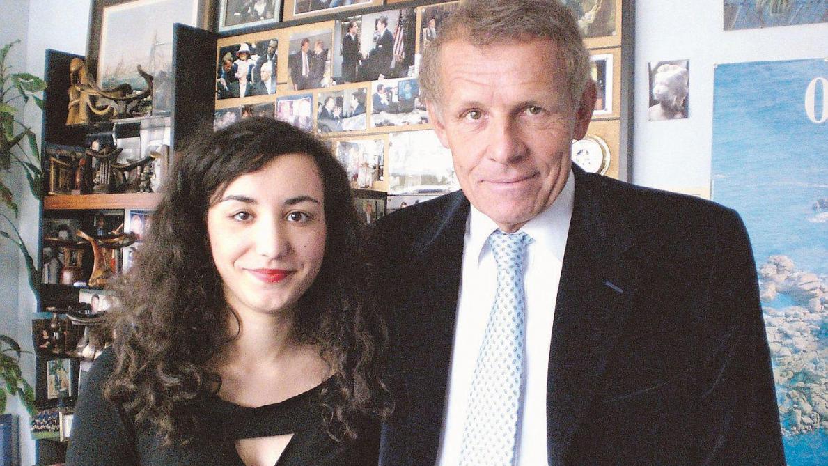Video Qui Est La Marnaise Florence Porcel Qui Porte Plainte Pour Viols Contre Patrick Poivre D