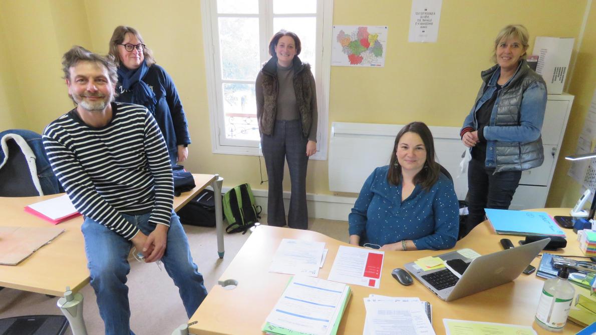 Mission Locale De La Cote Des Bar On Aide Les 16 17 Ans A Prendre Leur Destin En Main