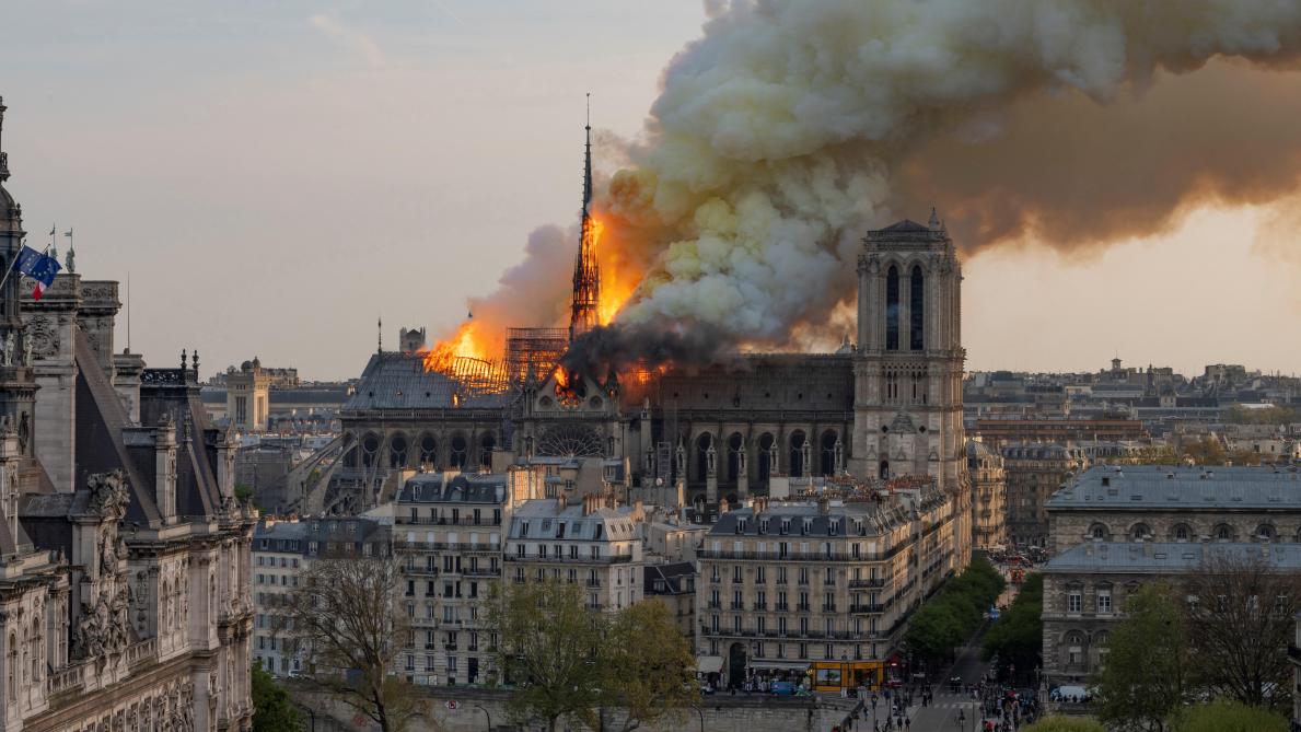 Notre Dame De Paris Deux Ans Apres L Incendie Le Mystere Demeure