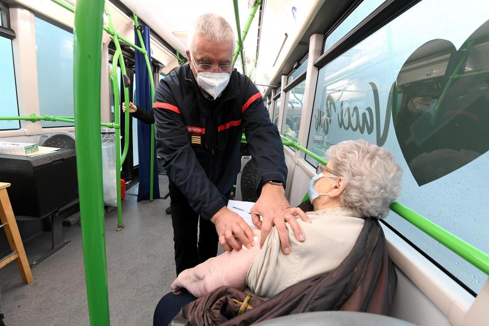 des centres temporaires pour accelerer la vaccination a vanault les dames et pargny sur saulx
