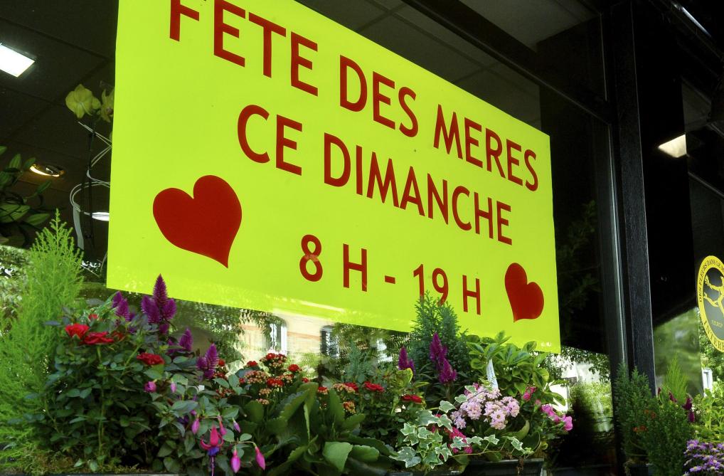 Fete Des Meres 2021 / Jour De La Mere 2021 Fete Des Meres 2021 Journee Nationale De L Amitie Fete Des Meres 2021 / Jour De La Mere 2021 Fete Des Meres 2021 Journee Nationale De L Amitie