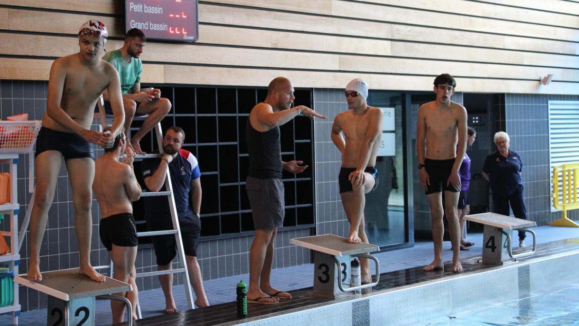 photos des nageurs talentueux en selection a l aquarelle a sainte menehould