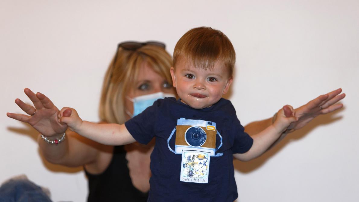 Saint Andre Les Vergers Atelier Bebe Signe Joindre Le Geste A La Parole