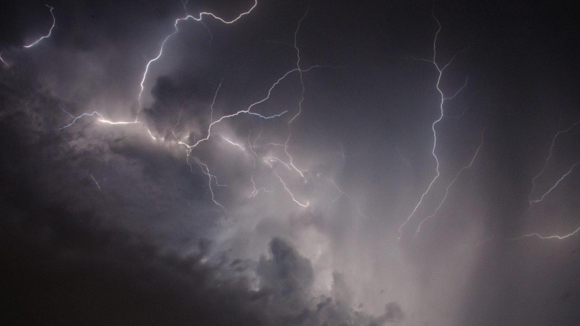 Orages L Aisne La Marne Et Les Ardennes Places En Vigilance Orange Des Risques De Grele En Fin D Apres Midi